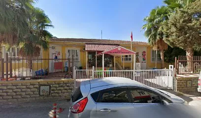 Özden Eczanesi