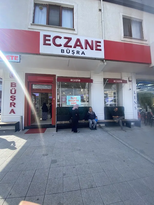 Büşra Eczanesi