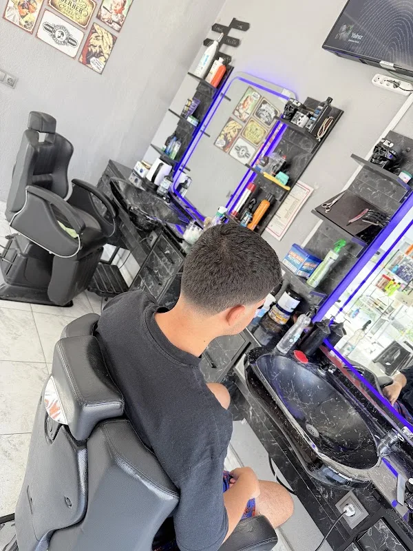 İSA AKYALÇIN HAIR DESIGN