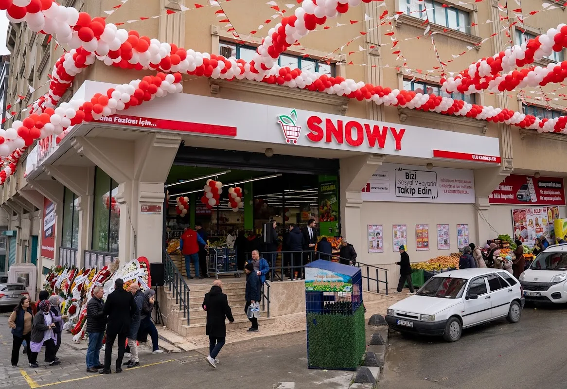 Snowy Market Cebeci Şubesi