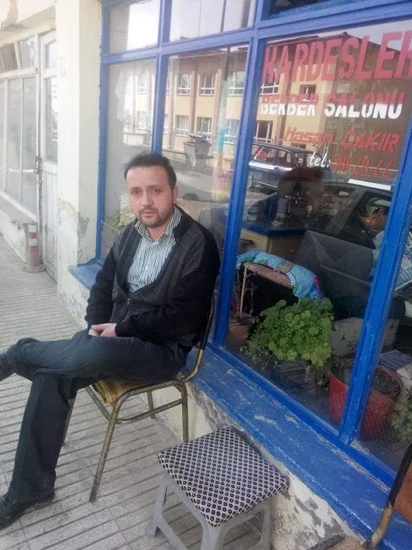 Kardeşler Berber Salonu