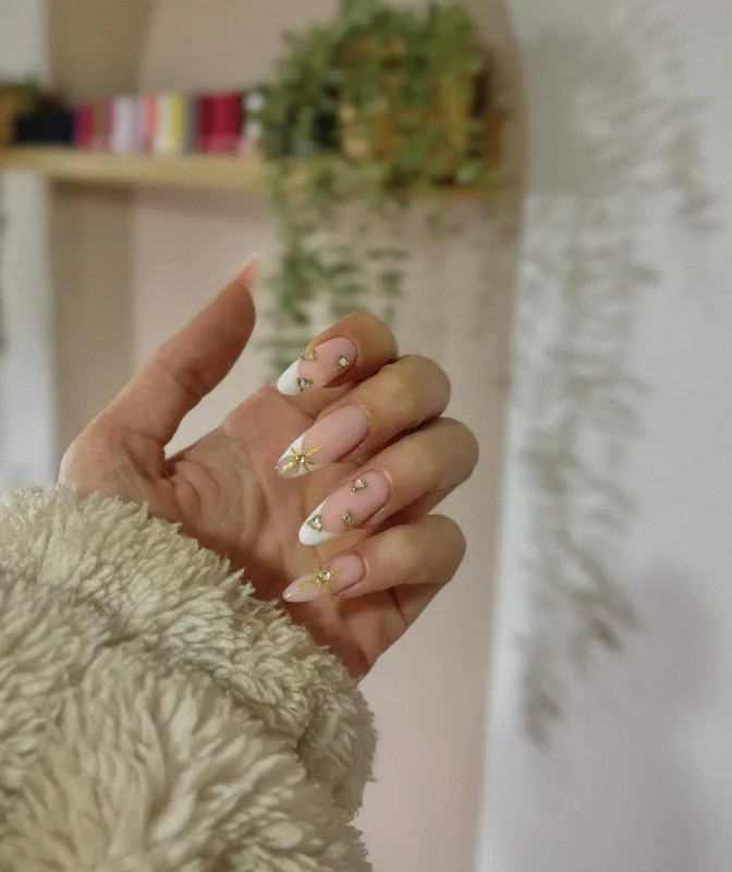 Nisa Demir Beauty Bar