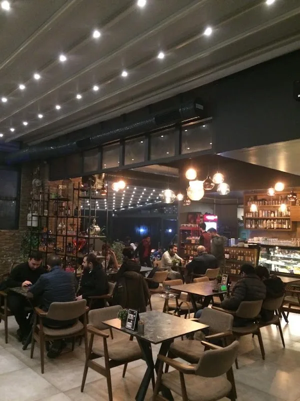 Latte Park Nargile Cafe