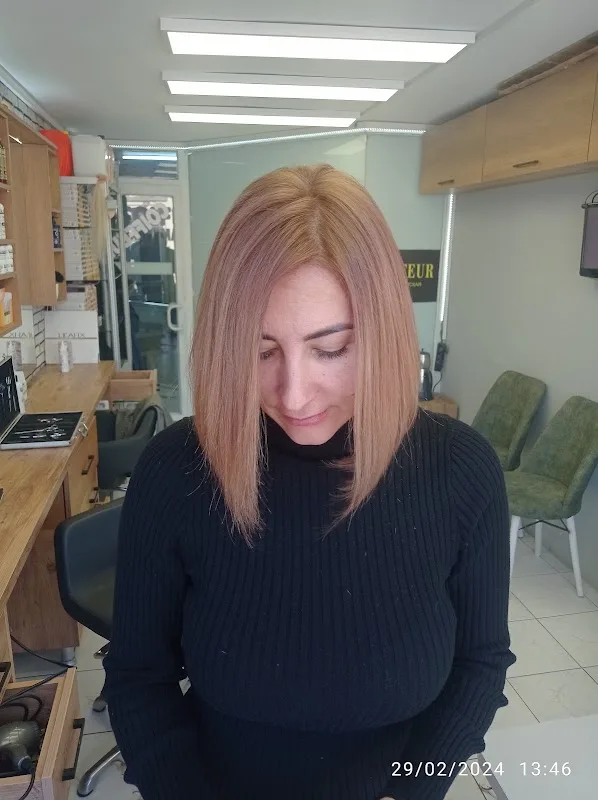 COIFFEUR KUAFÖR ozan aşın
