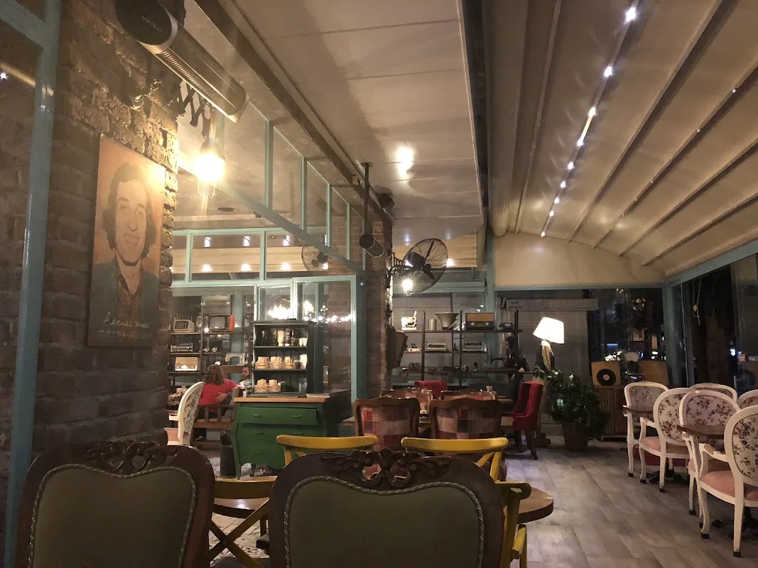 Vintage cafe