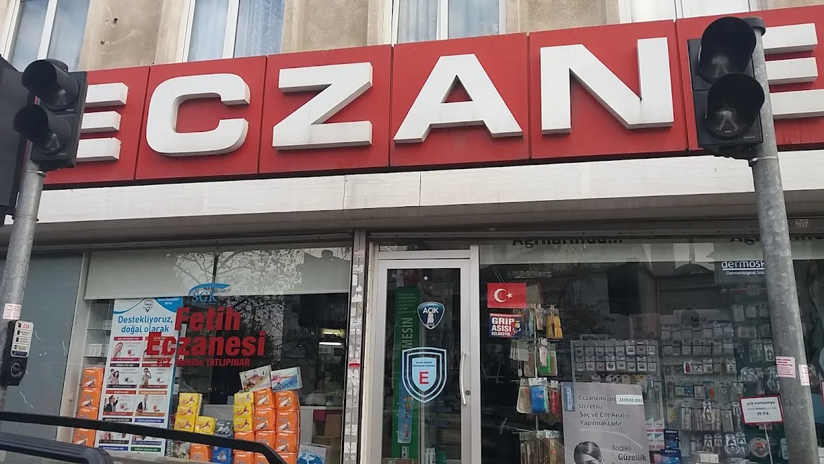 Fetih Eczanesi