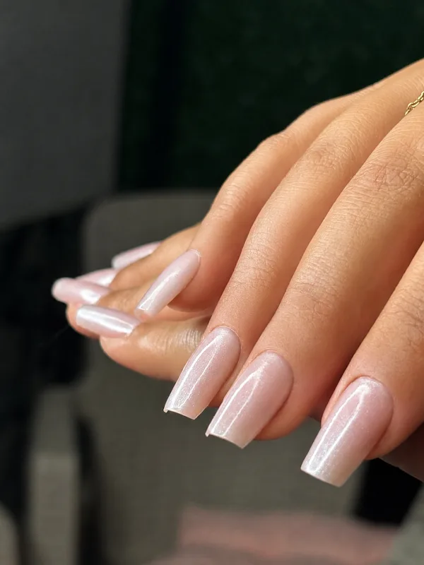 Glam Station Burcu Dağ Saç ve Güzellik Salonu