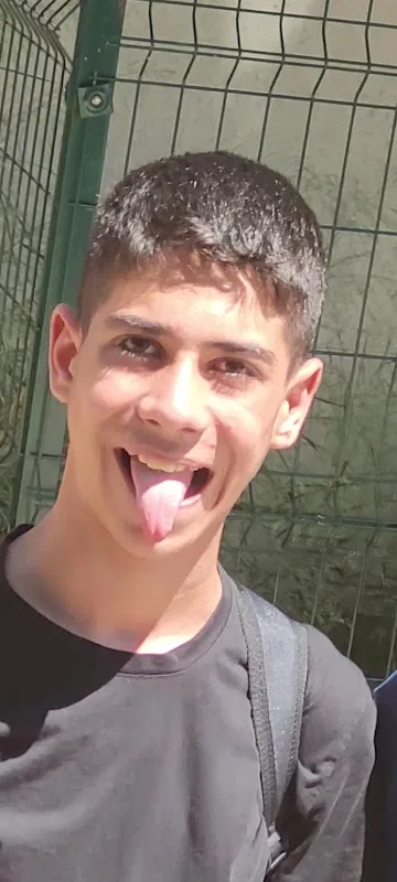 Limon Eczane