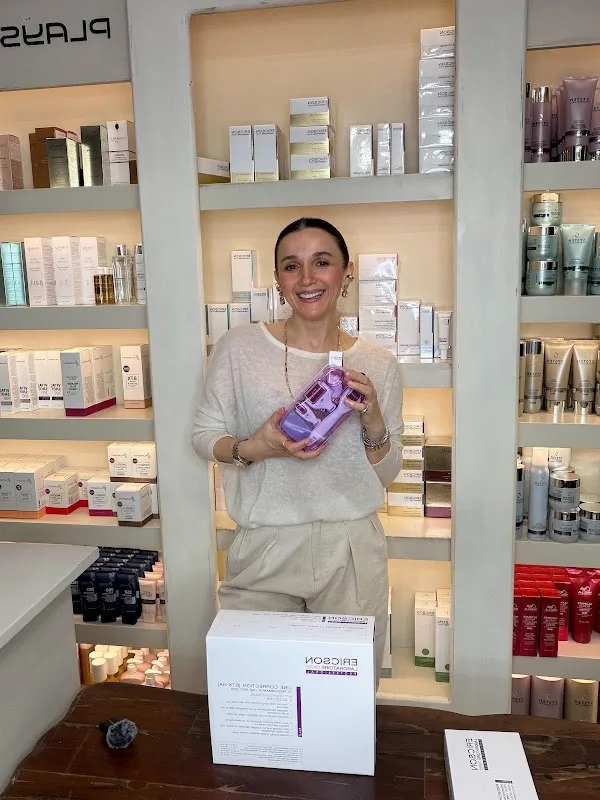 Nihayet İçöz Güzellik Salonu
