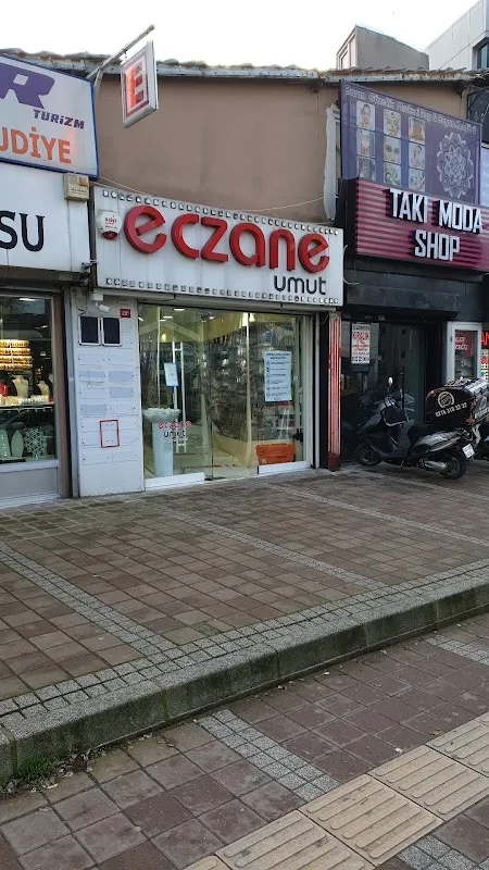 Umut Eczanesi