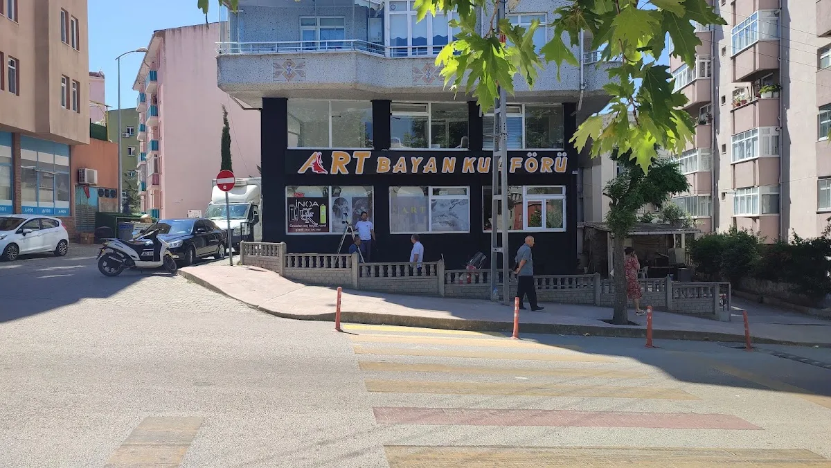 ART KUAFÖR VE GÜZELLİK SALONU