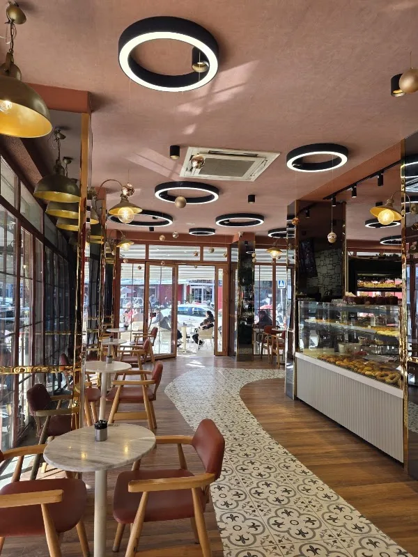 Irmak Cafe & Patisserie