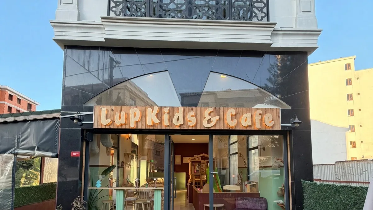 Lup Kids & Cafe