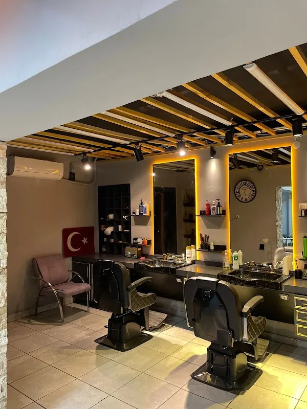 HAMZA TOSUN Hair Artist