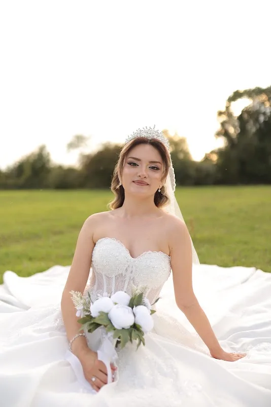 Ebru kuru kuaför ve güzellik salonu