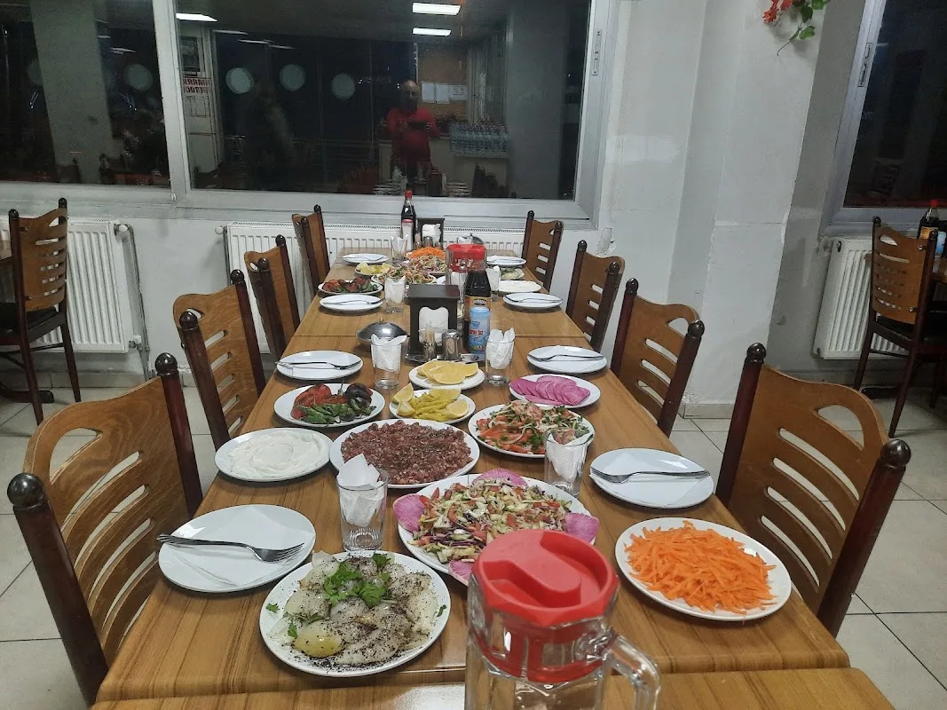 EKİNCİLER DİNLENME TESİSİ