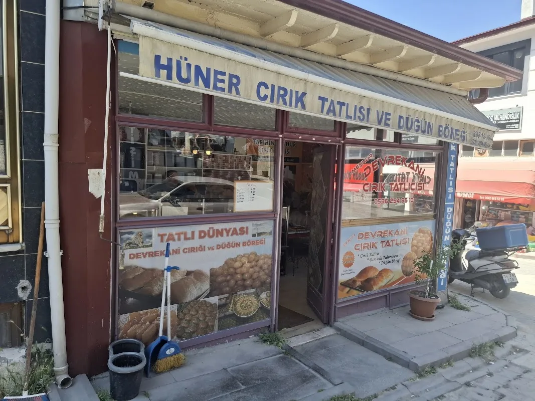 Meşhur Cırık Tatlısı