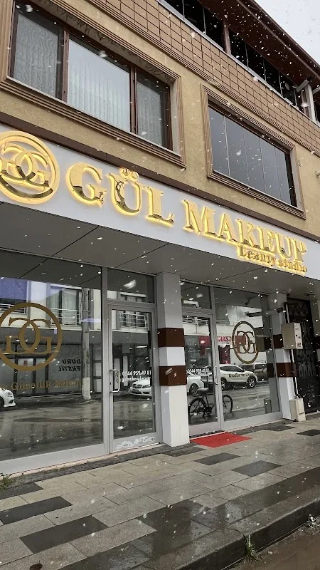 GÜL MAKEUP BEAUTY STUDIO