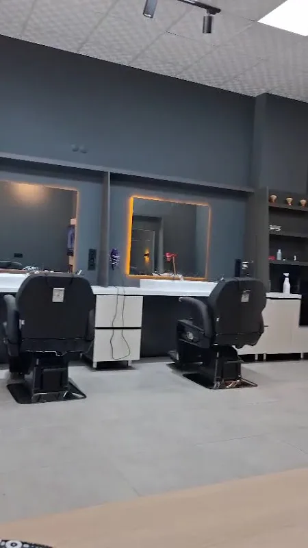 Bay Barber Döşemealtı