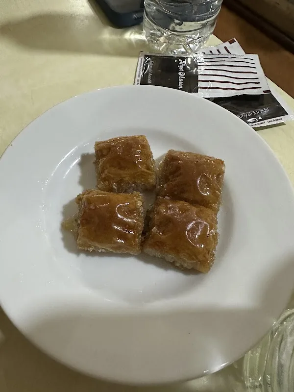 Lezzet Yemek Salonu