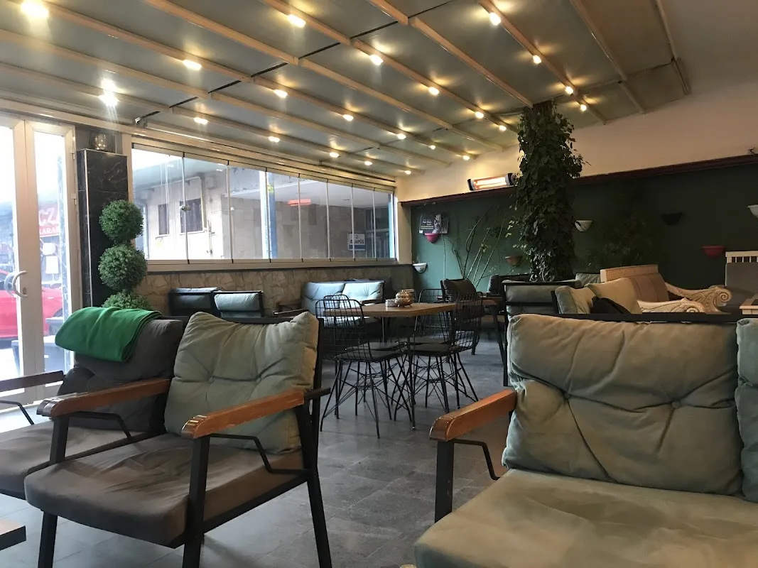 Green Flower Cafe
