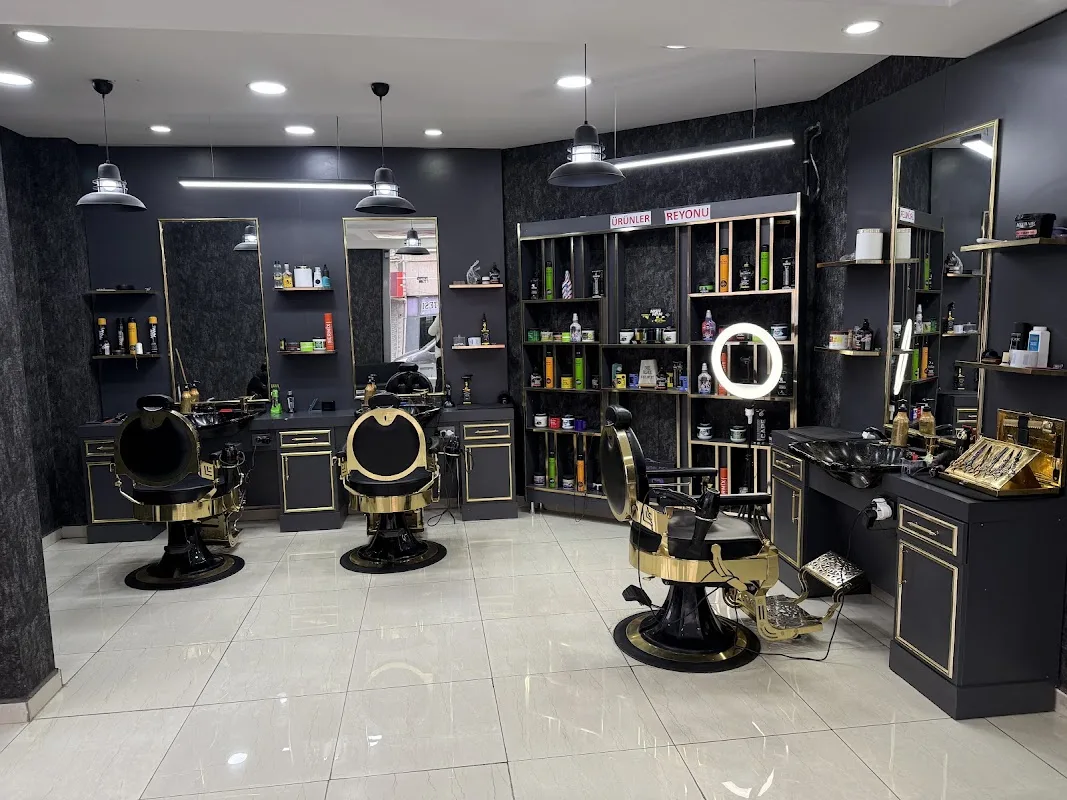 EMRE AKSAKAL HAIR ARTIST
