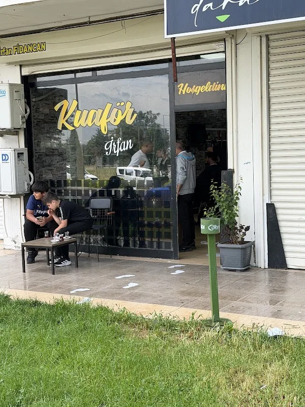 İrfan Erkek Kuaförü & Saç Tasarım Merkezi