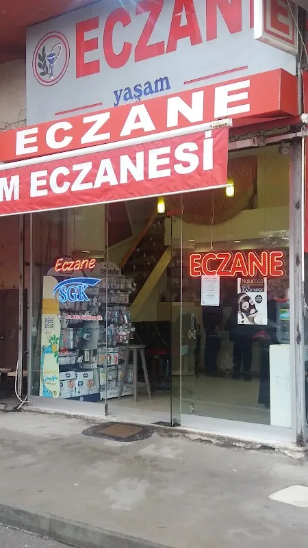 Eczane Yaşam