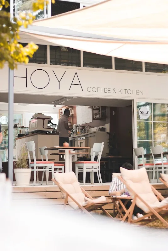 Hoya Coffee & Kitchen