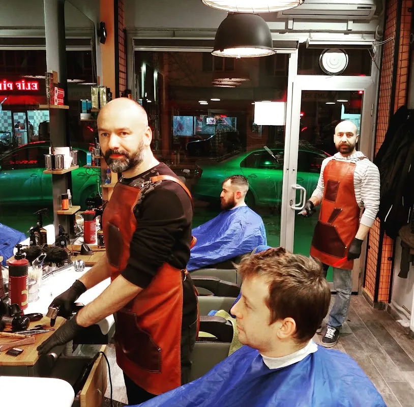 Saloon kardeş
