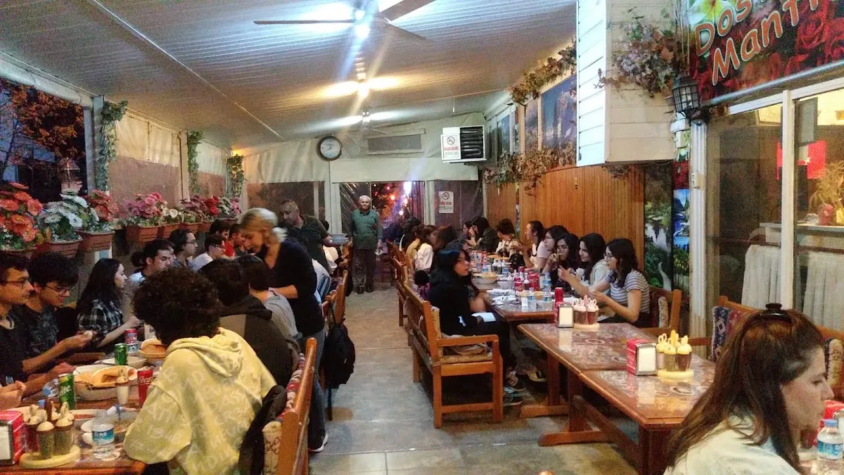 Dostlar Mantı ve Gözleme