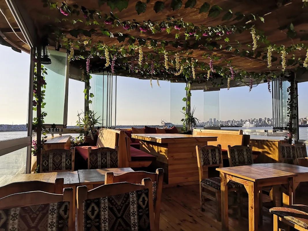 Fincan Cafe Restaurant