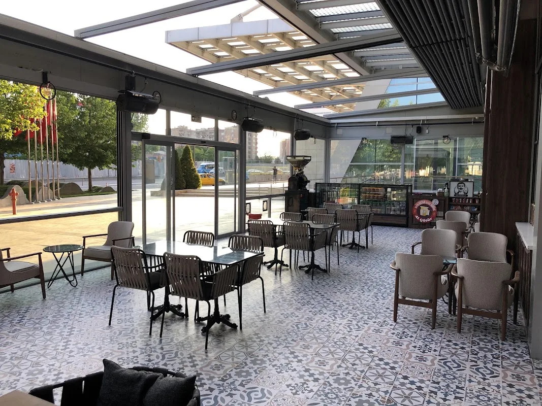 Artukbey Kahve Ankara YHT Garı