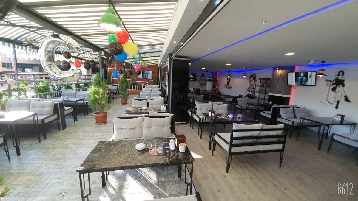 Nazem Cafe