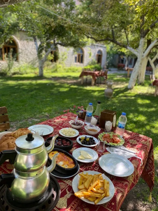 Hidden Apple Garden Restaurant